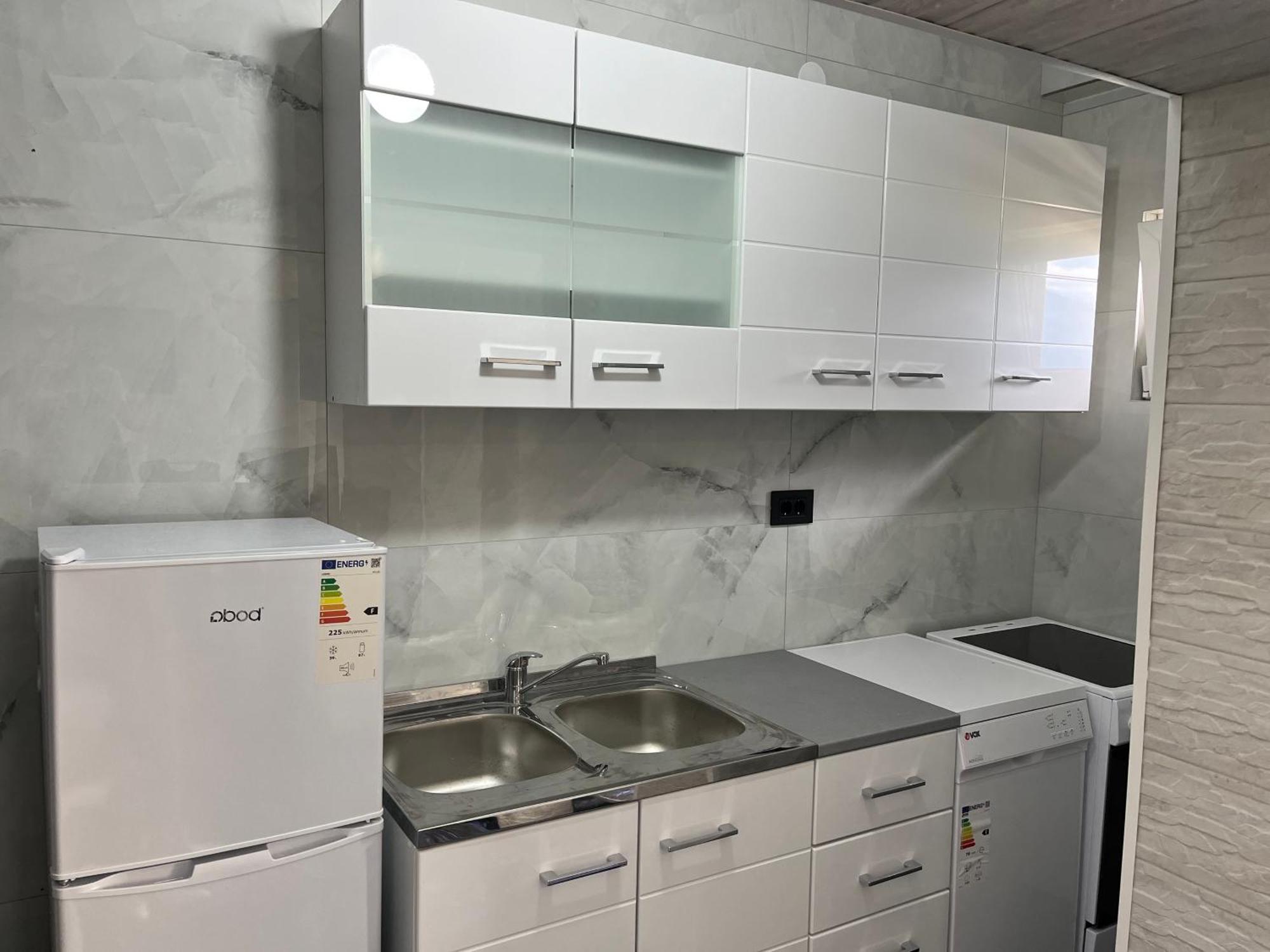 Bay Modern 2 Apartment